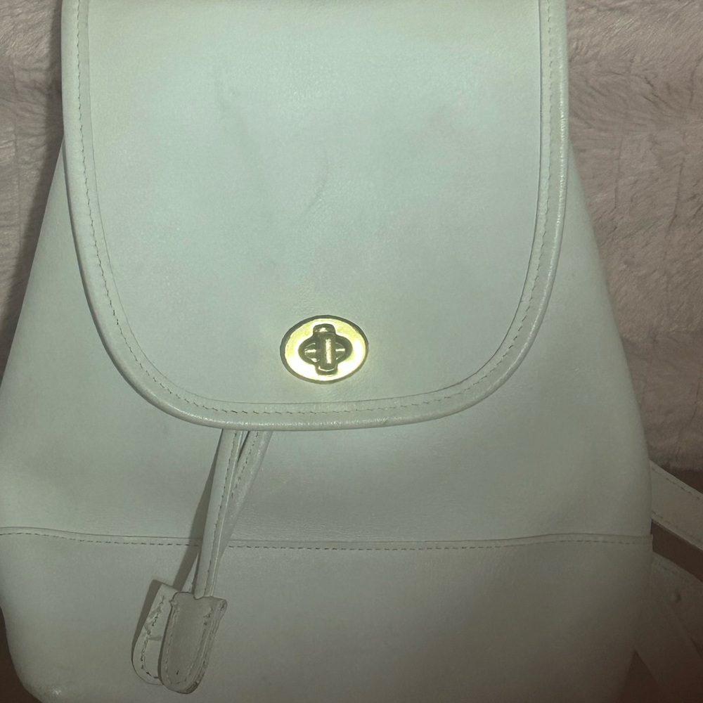 ORIGINAL VINTAGE COACH BACKPACK PURSE WHITE